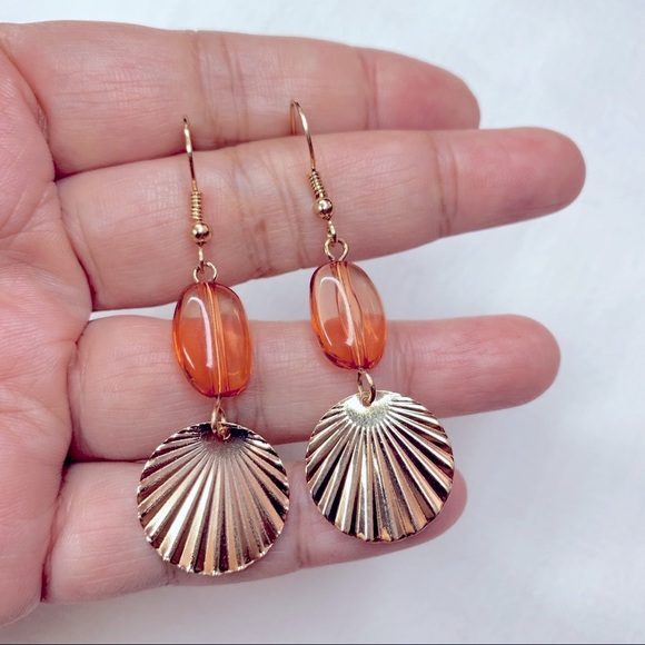 ❣️$25/3❣️ Orange Resin Bead Circle Fan Dangle Earrings - Picture 4 of 7